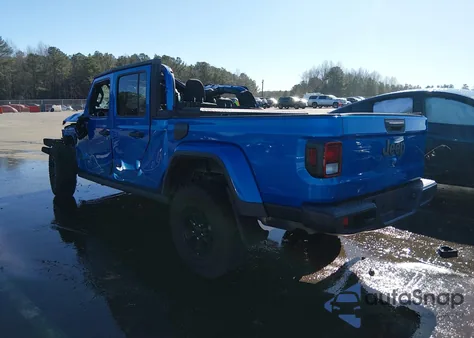 2021 Jeep Gladiator 80Th Anniversary 4X4 from USA, damaged, VIN 1C6HJTAG8ML519418